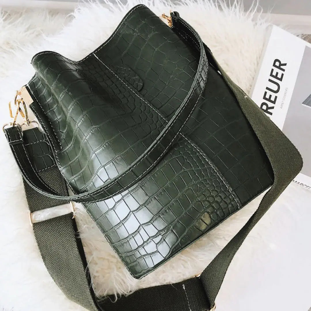 Blake Shoulder Bag -Olive Croc